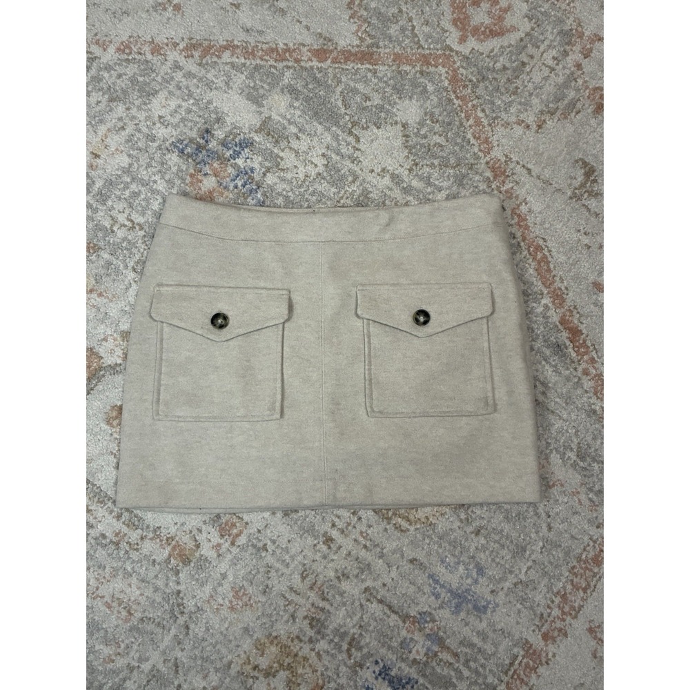 H&M NWT Cream Cargo Mini Skirt Flap Pockets Greige Beige Size M Low Rise